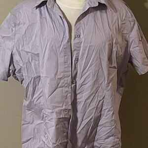 Light Purple Short Sleeve Button-Up Shirt